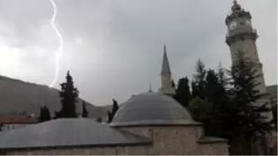 Son dakika haber: Yaylada sürüsüyle doluya yakalandı