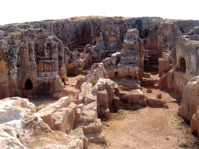 Adıyaman'ın geleneksel yemekleri nelerdir? Adıyaman'da gezilecek yerler nerelerdir? Adıyaman iklimi ve bitki örtüsü Adıyaman'ın geleneksel yemekleri nelerdir? Adıyaman'da gezilecek yerler nerelerdir? Adıyaman iklimi ve bitki örtüsü