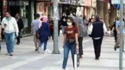 Batman'da vatandaşlar yeni normale alışamadı! Vaka sayısında büyük artış var Batman'da vatandaşlar yeni normale alışamadı! Vaka sayısında büyük artış var