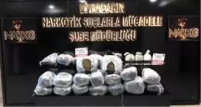 Diyarbakır'da 1 ton 133 kilo esrar ele geçirildi