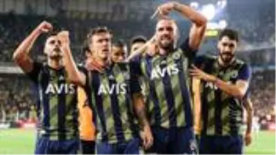 Fenerbahçeli Max Kruse, Kayserispor maçı kadrosuna alınmadı Fenerbahçeli Max Kruse, Kayserispor maçı kadrosuna alınmadı