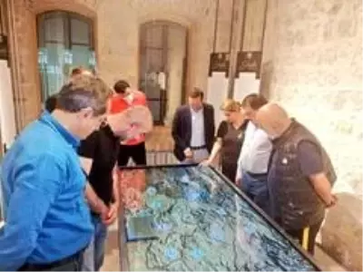 Gevrek ve Karaman Kent Müzesi'ni gezdi Gevrek ve Karaman Kent Müzesi'ni gezdi