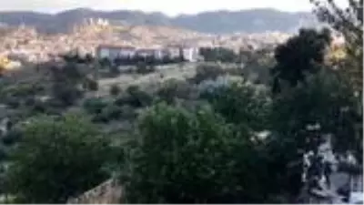 İzmir'de, sulama kanalının yakınlarında ceset bulundu İzmir'de, sulama kanalının yakınlarında ceset bulundu