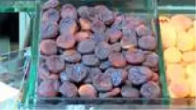KURU MEYVELERDE PUDRA ŞEKERİ TEHLİKESİ KURU MEYVELERDE PUDRA ŞEKERİ TEHLİKESİ