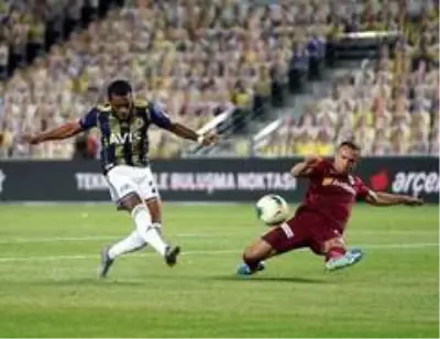 Süper Lig: Fenerbahçe: 0 Hes Kablo Kayserispor: 0 (İlk yarı) Süper Lig: Fenerbahçe: 0 Hes Kablo Kayserispor: 0 (İlk yarı)