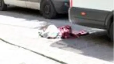 Servis minibüsünün altında kalan 3 yaşındaki çocuk, feci şekilde can verdi Servis minibüsünün altında kalan 3 yaşındaki çocuk, feci şekilde can verdi