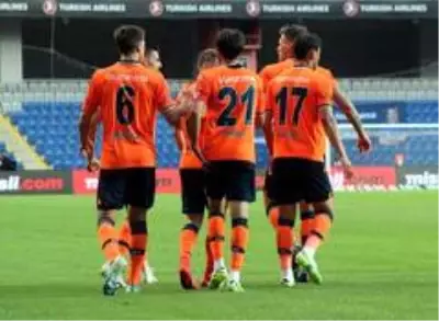 Süper Lig: Medipol Başakşehir: 2 Aytemiz Alanyaspor: 0 (Maç sonucu) Süper Lig: Medipol Başakşehir: 2 Aytemiz Alanyaspor: 0 (Maç sonucu)