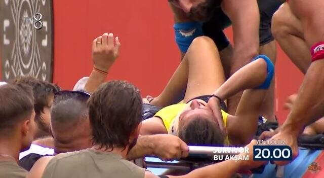 Survivor'da Elif ve Nisa dokunulmazlık oyununda sakatlandı Survivor'da Elif ve Nisa dokunulmazlık oyununda sakatlandı