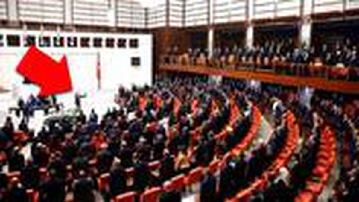 TBMM'de yeni dönem! AK Parti sıralarına yakın olduğu için eleştirilen kürsünün yeri değişiyor