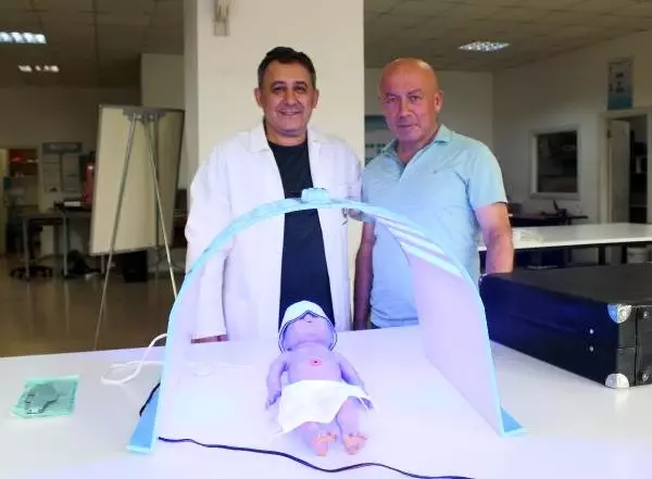 Türk bilim insanları, ev tipi fototerapi cihazı üretti Son Dakika