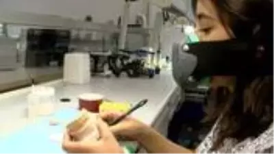 Türk firmanın ürettiği ateş, öksürük ve solunum sayısını ölçen akıllı maskeler için dünya sıraya girdi Türk firmanın ürettiği ateş, öksürük ve solunum sayısını ölçen akıllı maskeler için dünya sıraya girdi