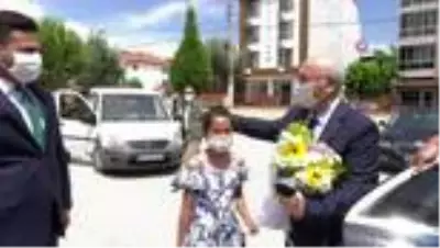Veda ziyaretlerine başlayan Vali Köşger: 'Aydın'dan güzel anılarla ayrılıyorum' Veda ziyaretlerine başlayan Vali Köşger: 'Aydın'dan güzel anılarla ayrılıyorum'