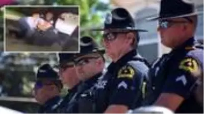 ABD'de polisler, aracında uyuyan siyahi bir adamı gözaltına almak isterken öldürdü ABD'de polisler, aracında uyuyan siyahi bir adamı gözaltına almak isterken öldürdü