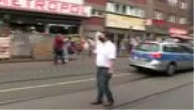 Almanya'da düğün sektörü temsilcilerinden protesto Almanya'da düğün sektörü temsilcilerinden protesto