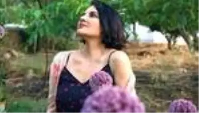 Bu köy benim hayal ürünüm, yaşadığım her şey de o rüyanın içinde geçiyor sanki Bu köy benim hayal ürünüm, yaşadığım her şey de o rüyanın içinde geçiyor sanki