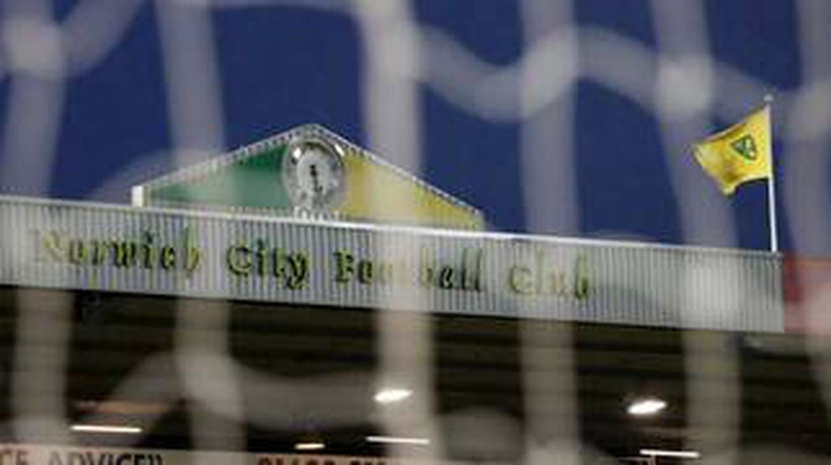 Premier Lig'in başlamasına günler kala Norwich Cityli oyuncuda koronavirüs tespit edildi