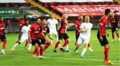 Süper Lig: Gaziantep FK: 1 MKE Ankaragücü: 1 Süper Lig: Gaziantep FK: 1 MKE Ankaragücü: 1
