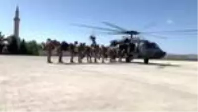 5 PKK'lı teröristin etkisiz hale getirildiği operasyonun görüntüleri paylaşıldı 5 PKK'lı teröristin etkisiz hale getirildiği operasyonun görüntüleri paylaşıldı