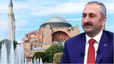 Adalet Bakanı Gül'e soruldu: Ayasofya'nın ibadete açılmasının önündeki hukuki engel nedir? Adalet Bakanı Gül'e soruldu: Ayasofya'nın ibadete açılmasının önündeki hukuki engel nedir?