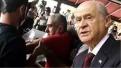 Bahçeli'den HDP'nin yürüyüş kararına sert tepki: HDP'lilerin ve lekeli destekçilerinin ateşle oynadıkları çok açıktır Bahçeli'den HDP'nin yürüyüş kararına sert tepki: HDP'lilerin ve lekeli destekçilerinin ateşle oynadıkları çok açıktır