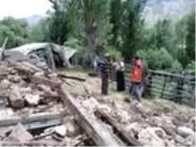 Dün 5.7 ile sallanan Karlıova'da, 5.6 büyüklüğünde deprem (6) Dün 5.7 ile sallanan Karlıova'da, 5.6 büyüklüğünde deprem (6)
