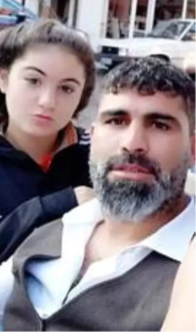 İzmir'deki feci kazada hayatını kaybedenler baba-kız çıktı İzmir'deki feci kazada hayatını kaybedenler baba-kız çıktı