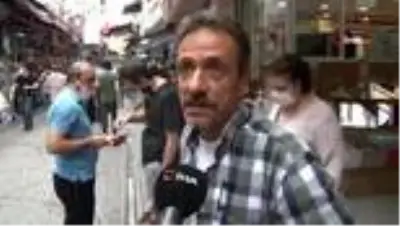 Kontrollü normalleşme sürecinde Eminönü tıklım tıklım Kontrollü normalleşme sürecinde Eminönü tıklım tıklım