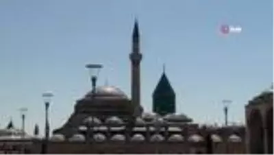 Mevlana Müzesi'ndeki yeşil kubbenin çinileri 60 yıl sonra yenileniyor Mevlana Müzesi'ndeki yeşil kubbenin çinileri 60 yıl sonra yenileniyor