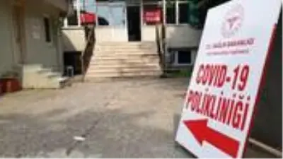 Milli Savunma Üniversitesi sınavına giren öğrencinin korona testi pozitif çıktı, 16 kişi izolasyona alındı Milli Savunma Üniversitesi sınavına giren öğrencinin korona testi pozitif çıktı, 16 kişi izolasyona alındı