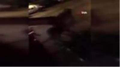 Motor kısmından alev alan otomobil küle döndü Motor kısmından alev alan otomobil küle döndü