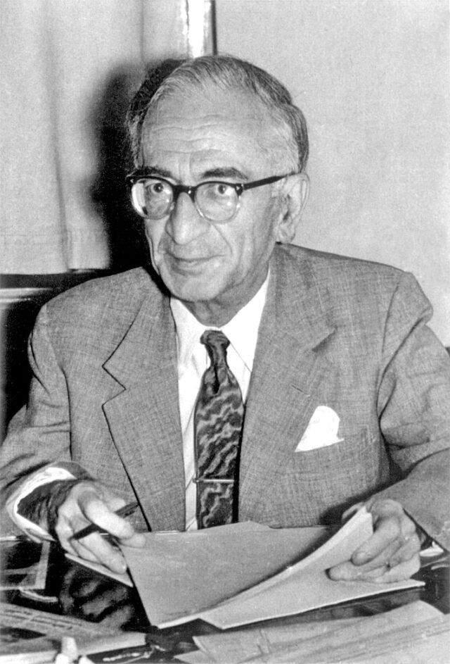 Peyami Safa kimdir? Peyami Safa eserleri nelerdir? Peyami Safa'nın romanları neler? Peyami Safa hayatı ve biyografisi! Server Bedi kim?