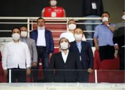 Süper Lig: Sivasspor: 1 Denizlispor: 0 (İlk yarı) Süper Lig: Sivasspor: 1 Denizlispor: 0 (İlk yarı)