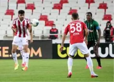 Süper Lig: Sivasspor: 1 Denizlispor: 0 (Maç sonucu) Süper Lig: Sivasspor: 1 Denizlispor: 0 (Maç sonucu)