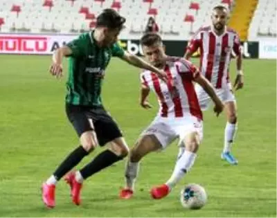 Süper Lig: Sivasspor: 1 Denizlispor: 0 (Maç sonucu) Süper Lig: Sivasspor: 1 Denizlispor: 0 (Maç sonucu)