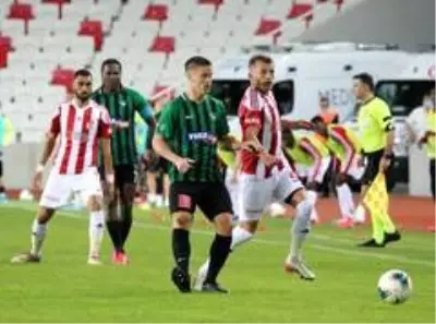 Süper Lig: Sivasspor: 1 Denizlispor: 0 (Maç sonucu) Süper Lig: Sivasspor: 1 Denizlispor: 0 (Maç sonucu)