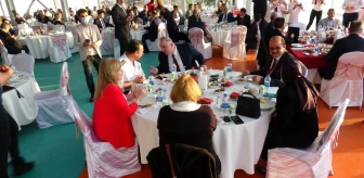 Vali Erdoğan Bektaş için veda yemeği