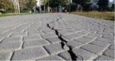 Bingöl'de 4.3 büyüklüğünde deprem meydana geldi Bingöl'de 4.3 büyüklüğünde deprem meydana geldi