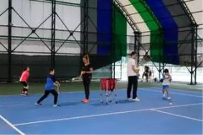 Çorlu'da tenis kortları tekrar açıldı