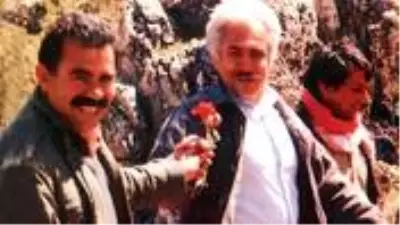Doğu Perinçek, terörist başı Abdullah Öcalan'la çekilen fotoğrafını savundu Doğu Perinçek, terörist başı Abdullah Öcalan'la çekilen fotoğrafını savundu