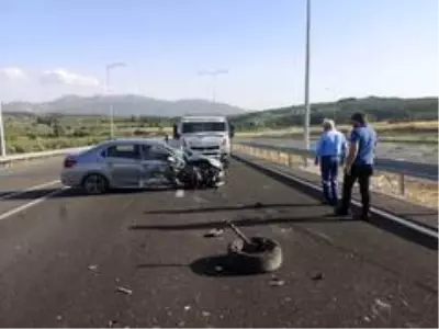 İzmir-İstanbul Otoyolu'nda kaza: 2 yaralı