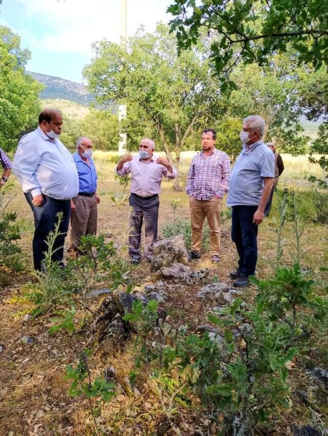 Yunanların 99 yıl önce yakarak katlettiği 83 Türkün mezar yerleri bulundu Yunanların 99 yıl önce yakarak katlettiği 83 Türkün mezar yerleri bulundu