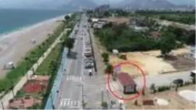 120 milyonluk arazisini kullanamayınca yolu kapattı 120 milyonluk arazisini kullanamayınca yolu kapattı
