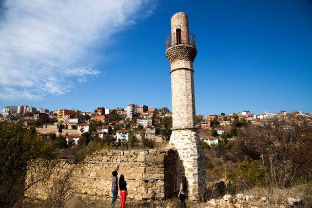 Bilecik'te görülmesi gereken yerler nerelerdir? Bilecik geleneksel yemekleri nelerdir? Bilecik iklimi ve bitki örtüsü
