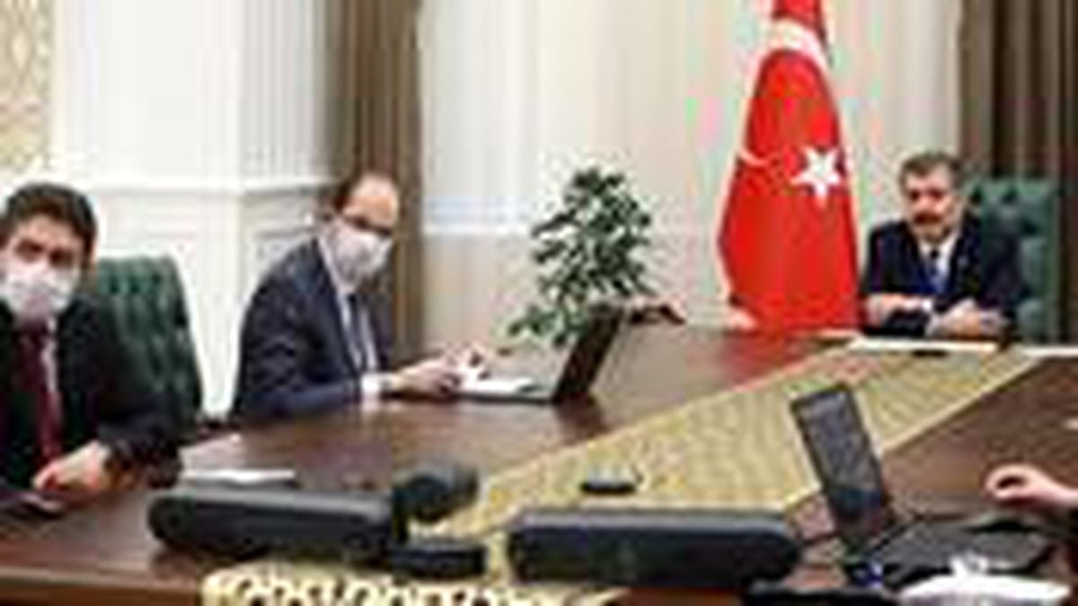 Bilim Kurulu bugün toplanıyor! Normalleşmeyi beceremediğimiz için yasaklar geri dönebilir