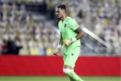 Gürcan Bilgiç, Uğurcan Çakır'ın yeni sezonda Premier Lig'e transfer olacağını söyledi Gürcan Bilgiç, Uğurcan Çakır'ın yeni sezonda Premier Lig'e transfer olacağını söyledi
