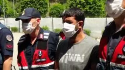 Katil zanlısı 18 yıl kaçtı, ehliyet değiştirmek isteyince yakalandı Katil zanlısı 18 yıl kaçtı, ehliyet değiştirmek isteyince yakalandı