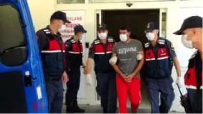 Katil zanlısı 18 yıl kaçtı, ehliyet değiştirmek isteyince yakalandı Katil zanlısı 18 yıl kaçtı, ehliyet değiştirmek isteyince yakalandı