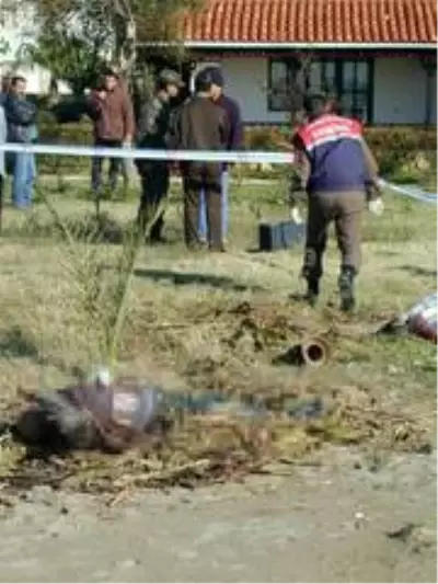 Katil zanlısı 18 yıl kaçtı, ehliyet değiştirmek isteyince yakalandı Katil zanlısı 18 yıl kaçtı, ehliyet değiştirmek isteyince yakalandı