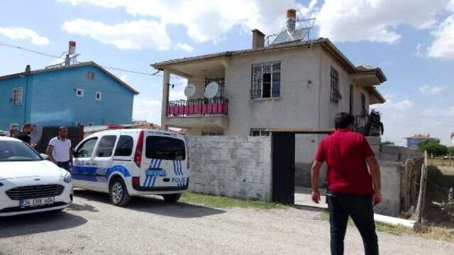 Kendisini eve almayan halasını başından vurdu Kendisini eve almayan halasını başından vurdu