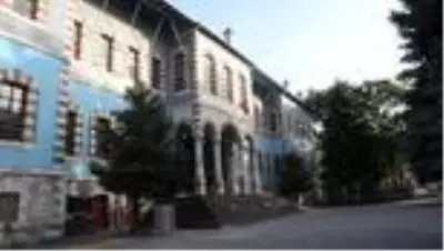 Suçüstü yakalanan 4 uyuşturucu şüphelisinden ikisi tutuklandı